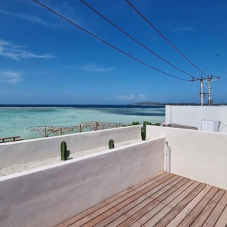 Shore Thing Gili Air Beachfront Apartment 外观 照片